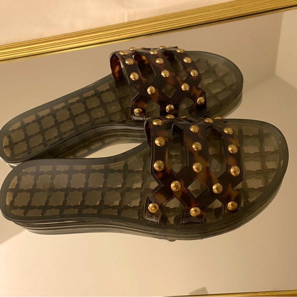 VINCE CAMUTO Jelly Sandal Slides